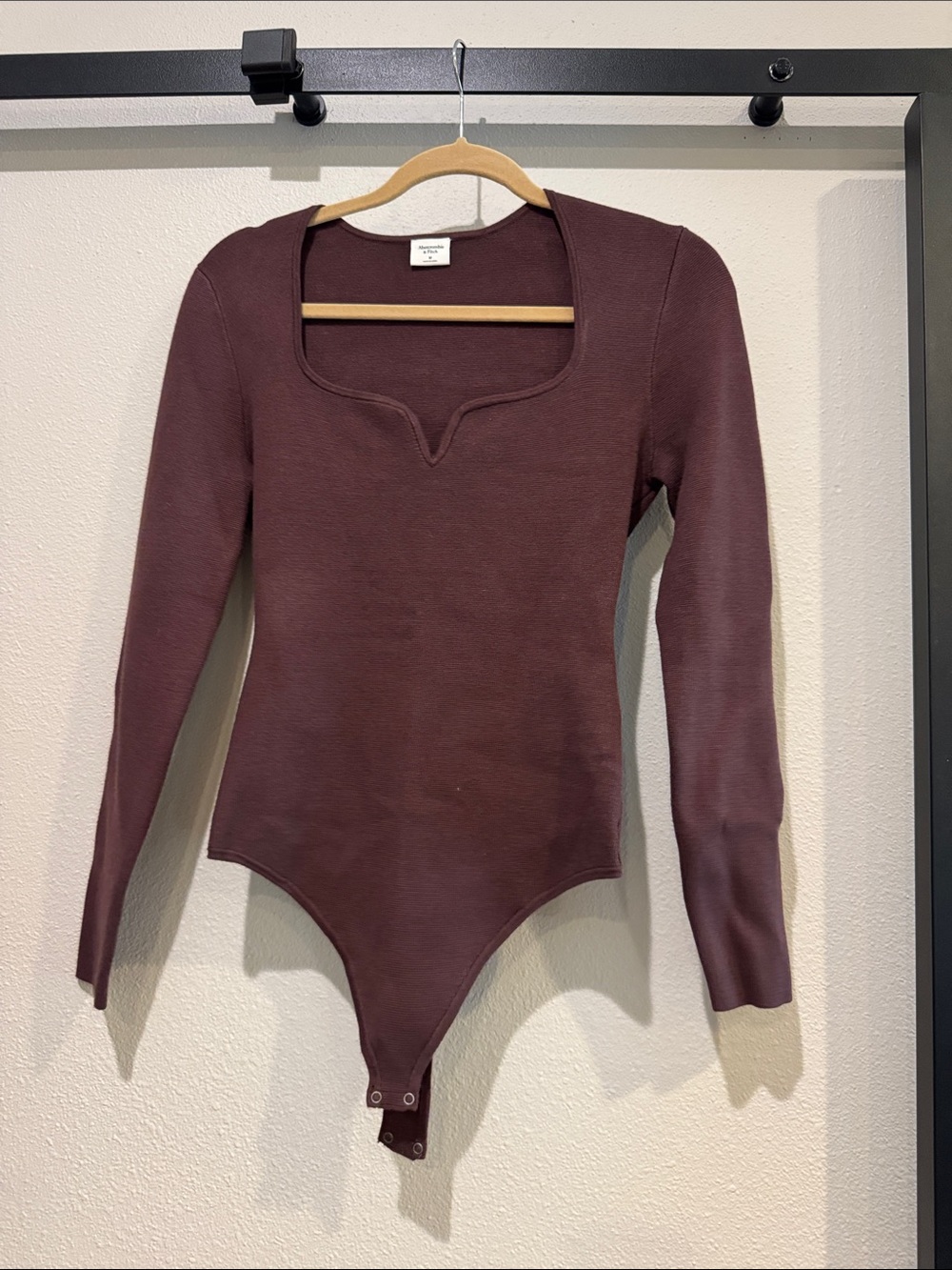 Abercrombie Long Sleeve Scoop Notch Bodysuit - Women Tops